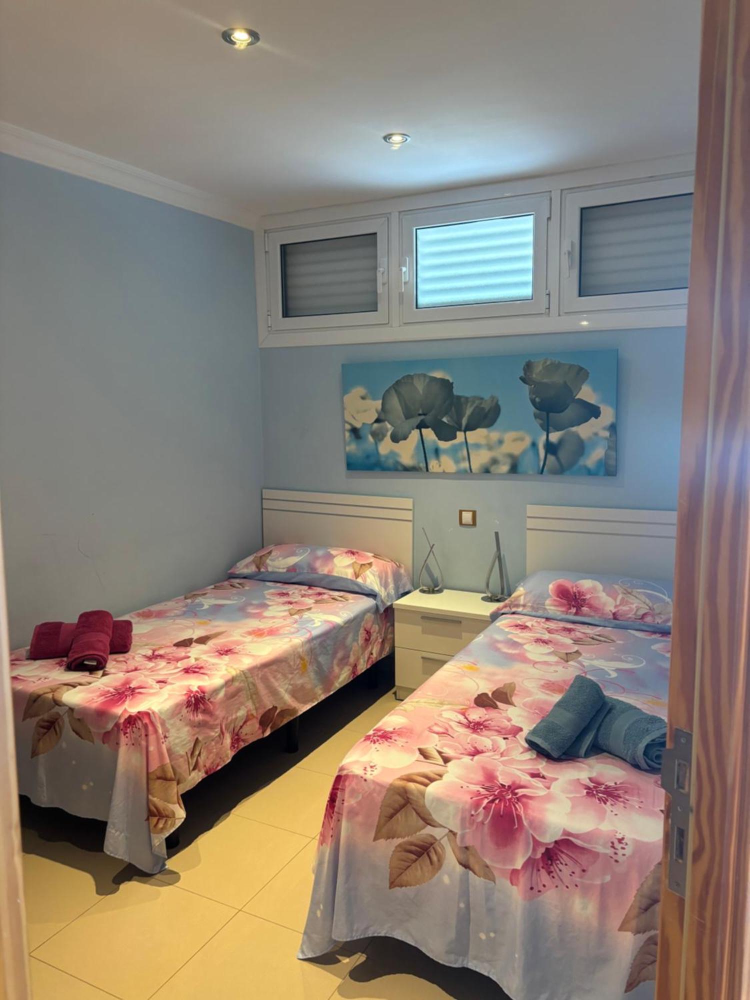 Playa Del Ingles Apartment San Bartolome Bagian luar foto